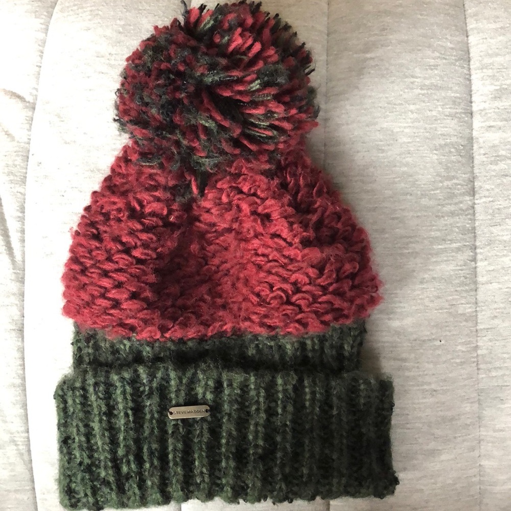 Steve Madden Beanie